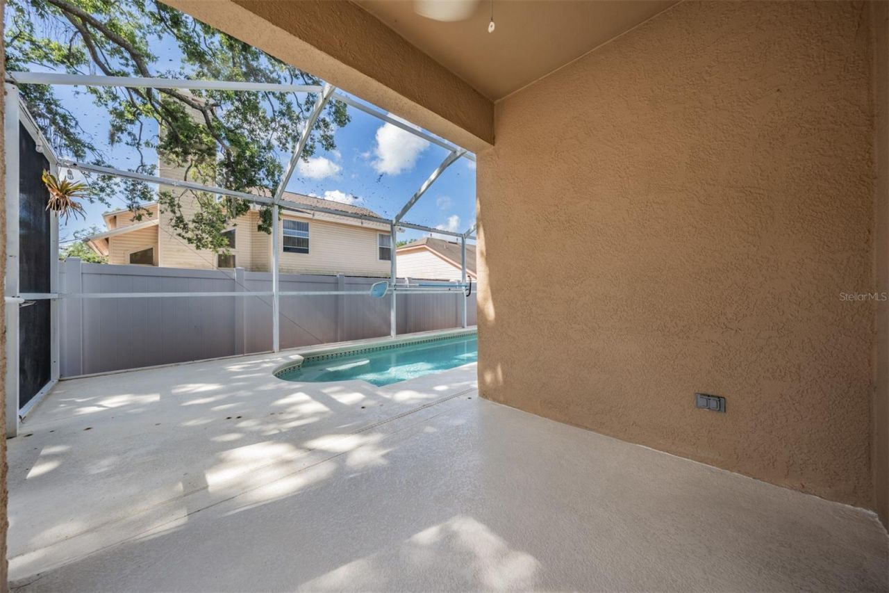 2315 Lyncrest Court , Valrico, FL 33596 Photo