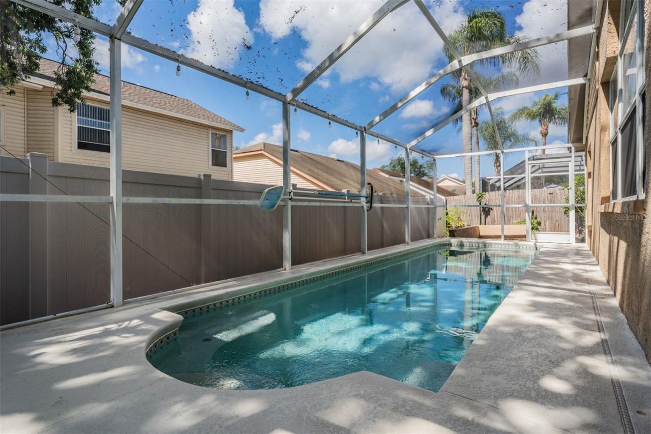 2315 Lyncrest Court , Valrico, FL 33596 Photo