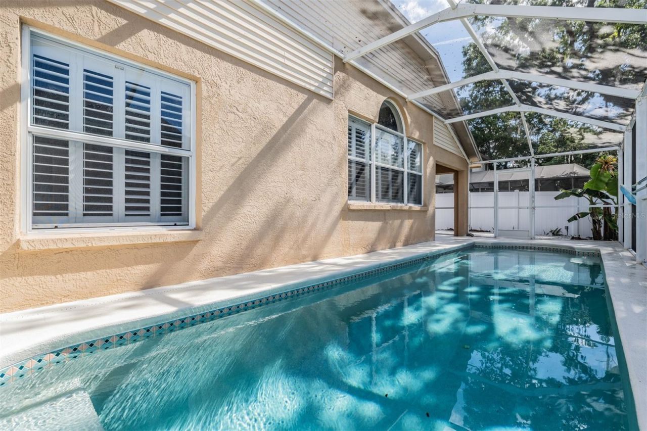 2315 Lyncrest Court , Valrico, FL 33596 Photo