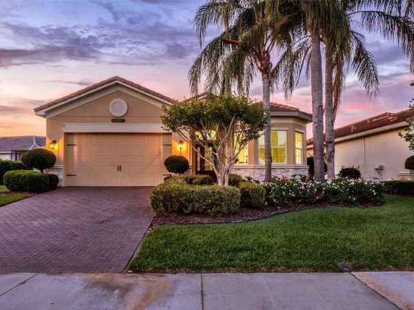 2415 OAKWOOD PRESERVE DRIVE , WESLEY CHAPEL, FL 33543