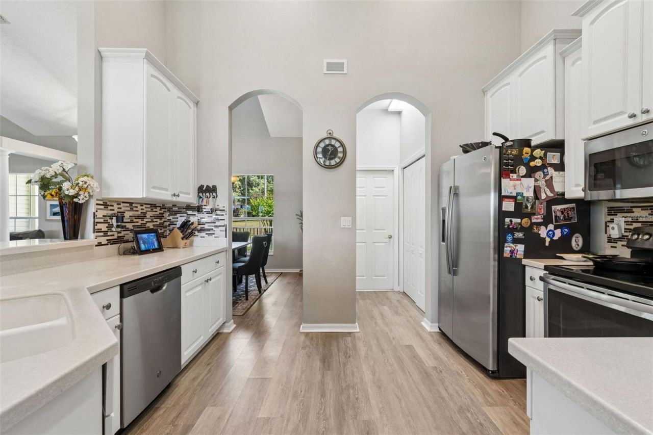 22535 Skyview Circle, Brooksville, FL 34602 Photo