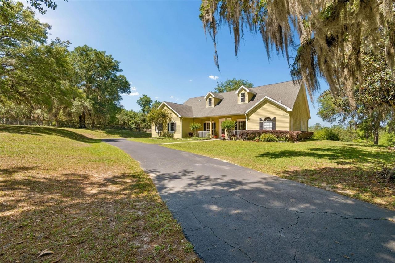 22535 Skyview Circle, Brooksville, FL 34602 Photo