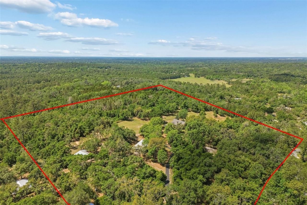 22535 Skyview Circle, Brooksville, FL 34602 Photo