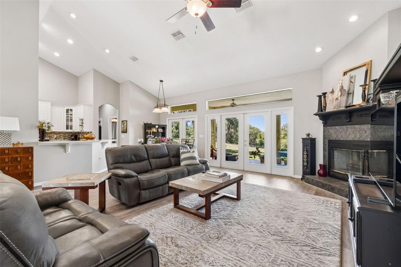 22535 Skyview Circle, Brooksville, FL 34602 Photo