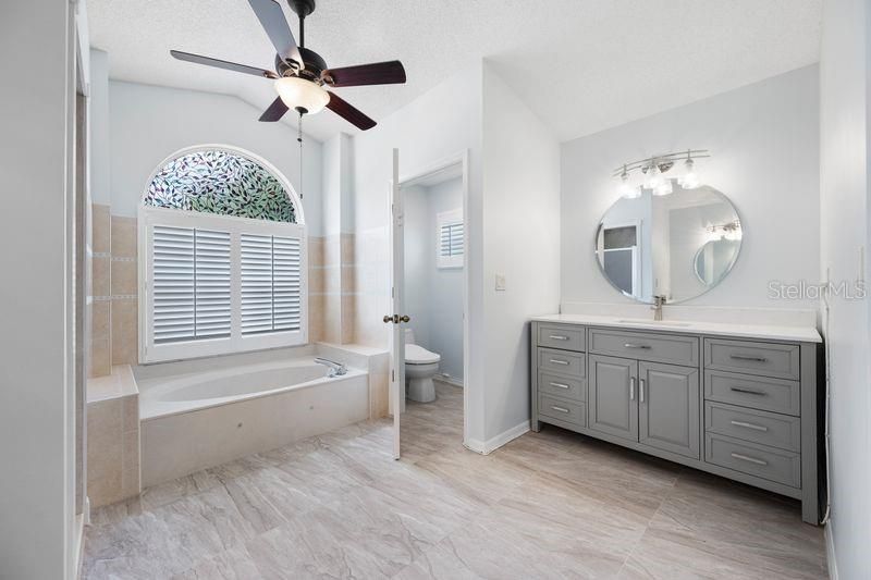 5321 Gardens Dr, Sarasota, FL 34243 Photo