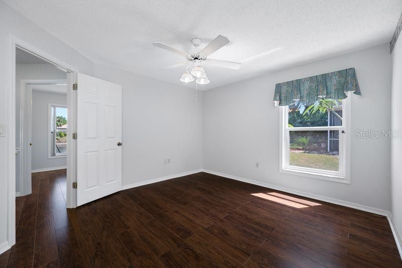 5321 Gardens Dr, Sarasota, FL 34243 Photo