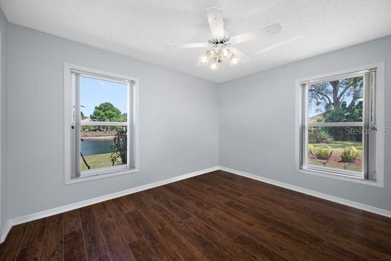 5321 Gardens Dr, Sarasota, FL 34243 Photo