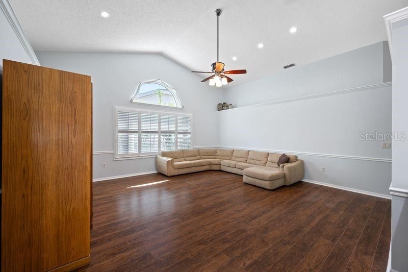 5321 Gardens Dr , Sarasota, FL 34243 Photo
