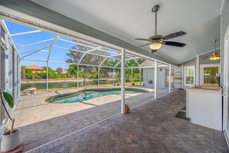 5321 Gardens Dr, Sarasota, FL 34243 Photo