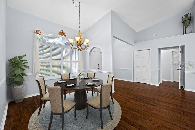 5321 Gardens Dr, Sarasota, FL 34243 Photo