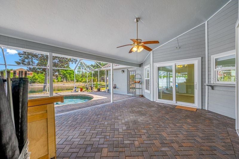 5321 Gardens Dr , Sarasota, FL 34243 Photo