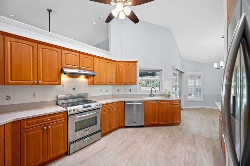5321 Gardens Dr, Sarasota, FL 34243 Photo