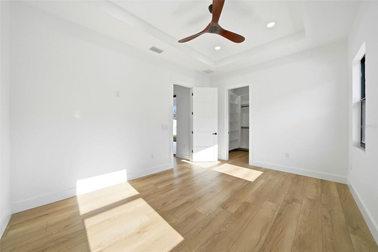 3325 55 Avenue N, Saint Petersburg, FL 33714 Photo
