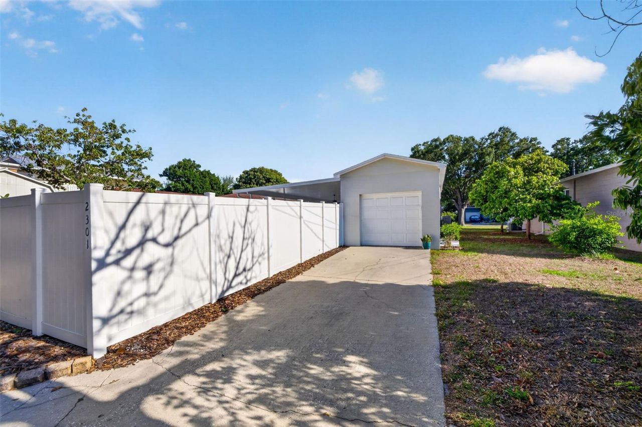 2301 36th Avenue N, Saint Petersburg, FL 33713 Photo