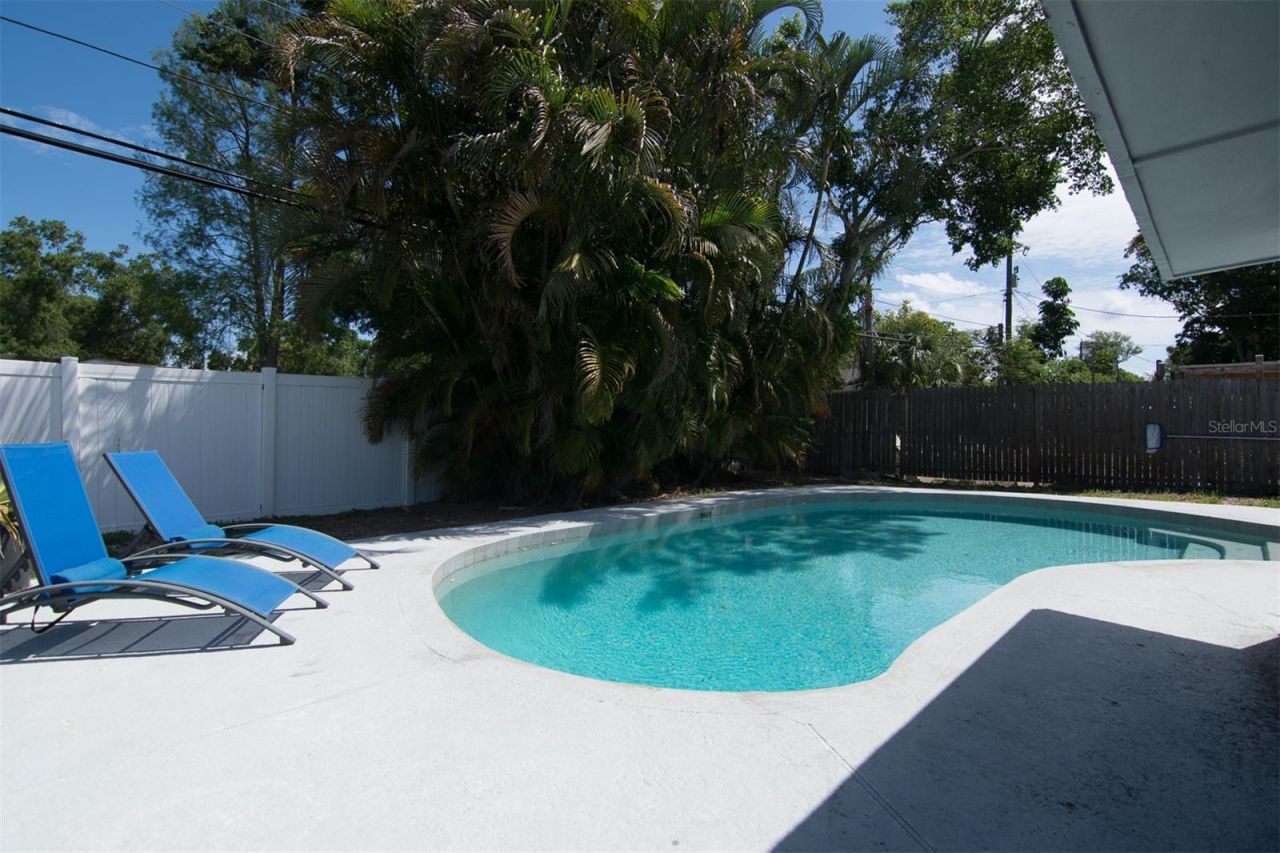 1435 77th Avenue N, Saint Petersburg, FL 33702 Photo