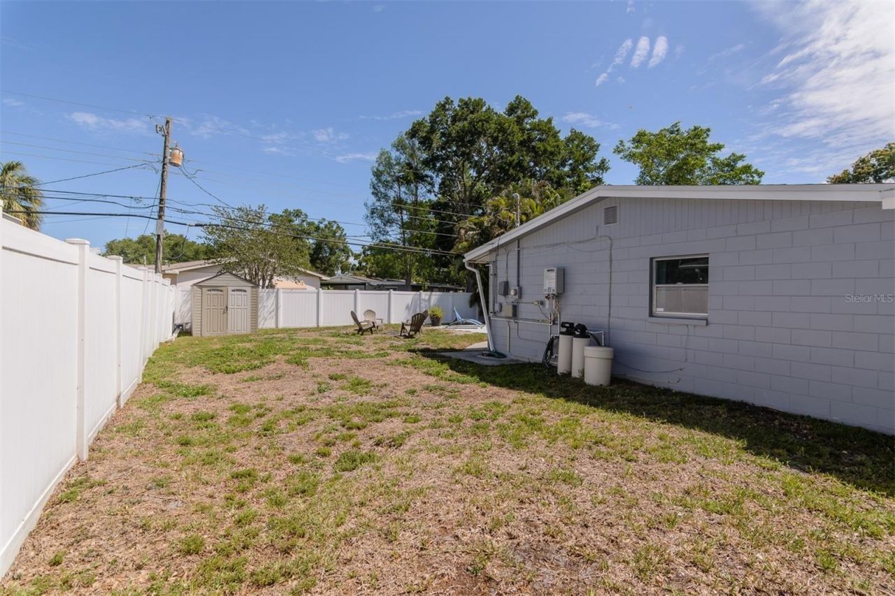 1435 77th Avenue N, Saint Petersburg, FL 33702 Photo