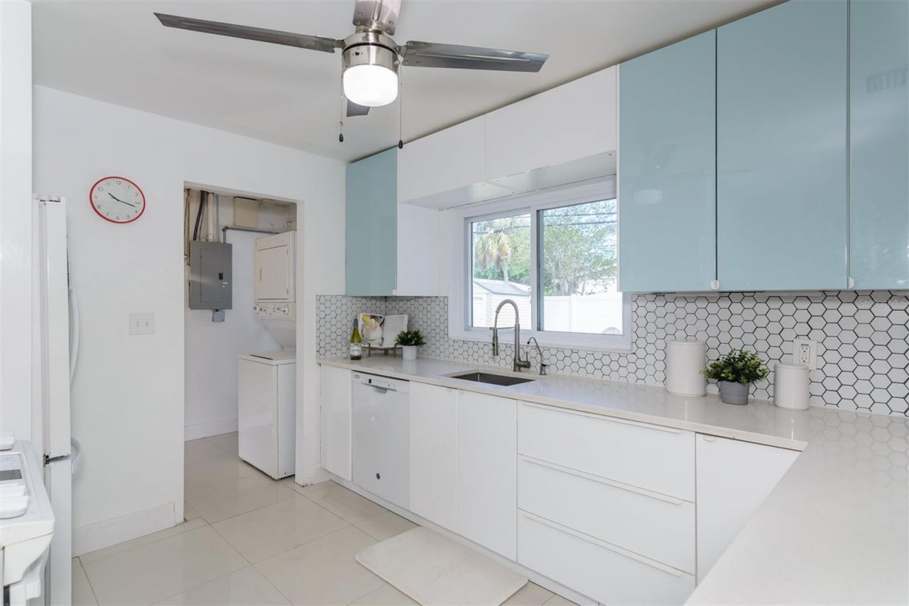 1435 77th Avenue N, Saint Petersburg, FL 33702 Photo