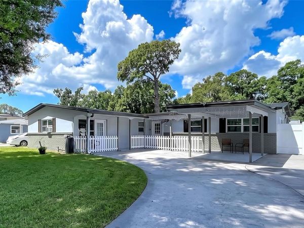 6408 TOWN N COUNTRY BOULEVARD , TAMPA, FL 33615