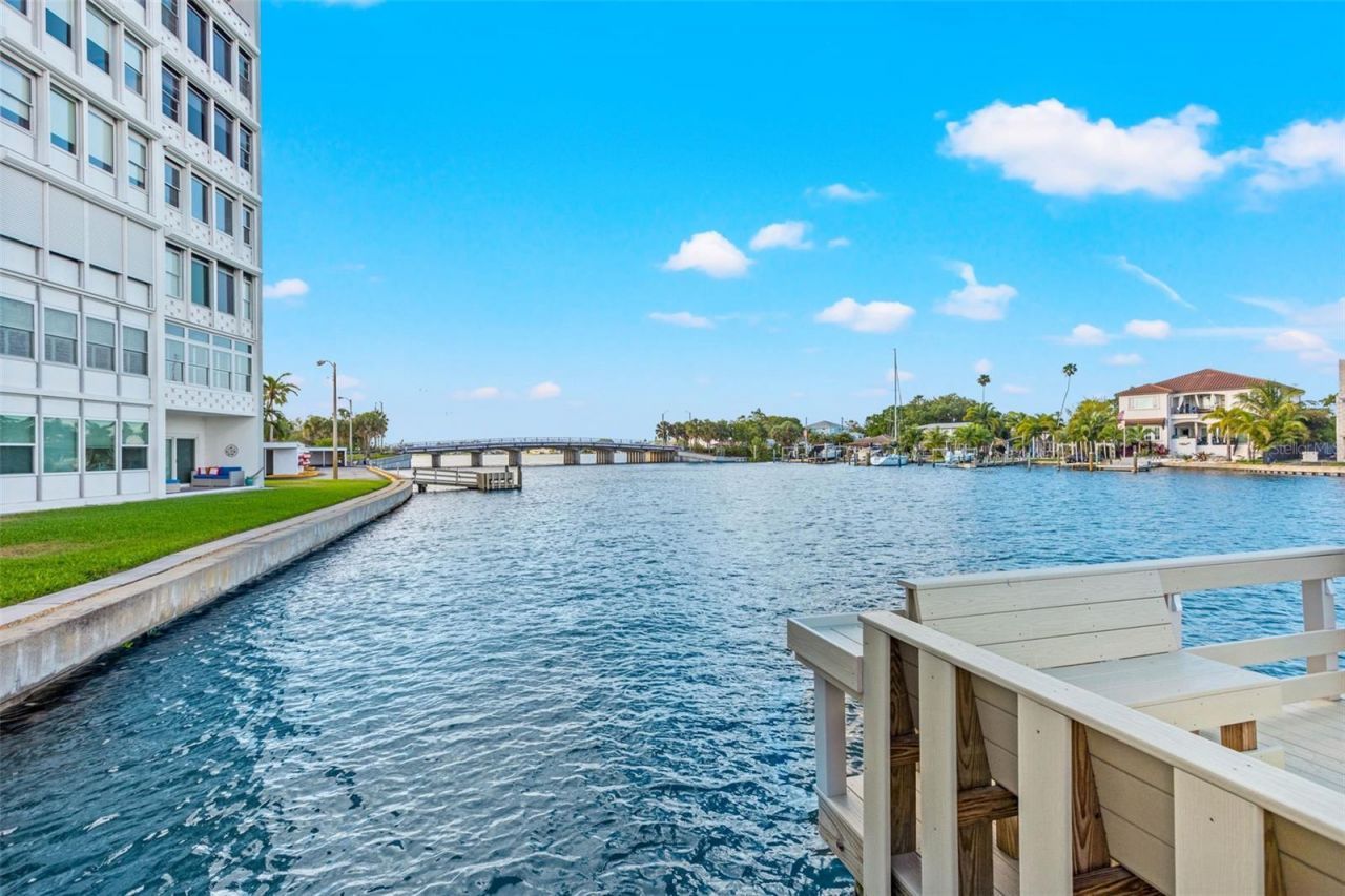 1365 Snell Isle Boulevard Ne, Unit 8D, Saint Petersburg, FL 33704 Photo