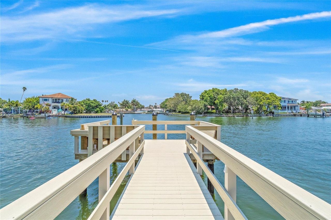 1365 Snell Isle Boulevard Ne, Unit 8D, Saint Petersburg, FL 33704 Photo