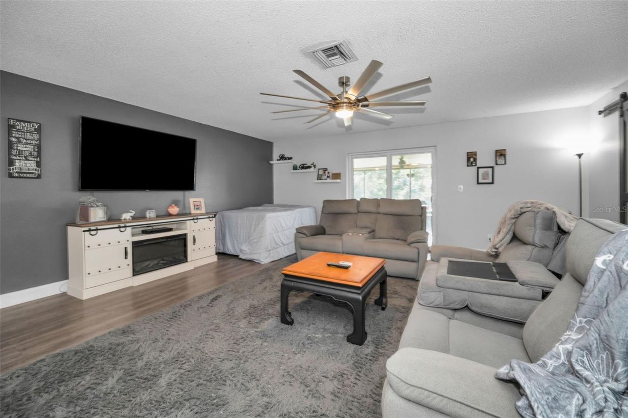 3011 Shadow Oaks Drive, Holiday, FL 34690 Photo