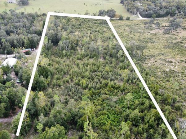 298TH STREET , NEWBERRY, FL 32669