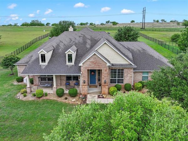 10617 Los Rios Drive , Fort Worth, TX 76179