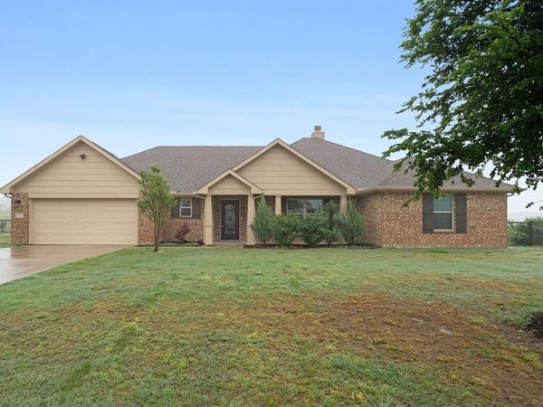 7207 Veal Station Road, Weatherford, TX 76085