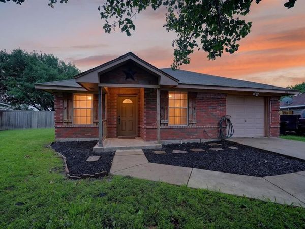 308 Fox Run, Crandall, TX 75114