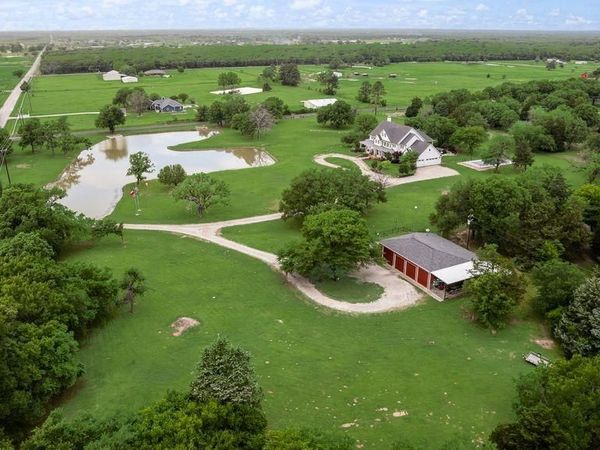 2880 County Road 249, Poetry, TX 75160