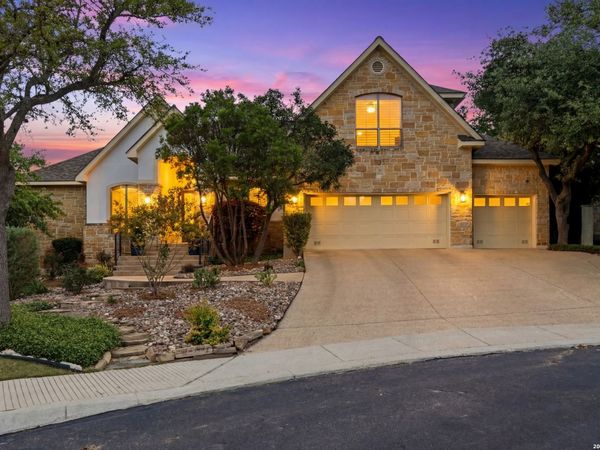 17919 Texas Emmy Ln, San Antonio, TX 78258