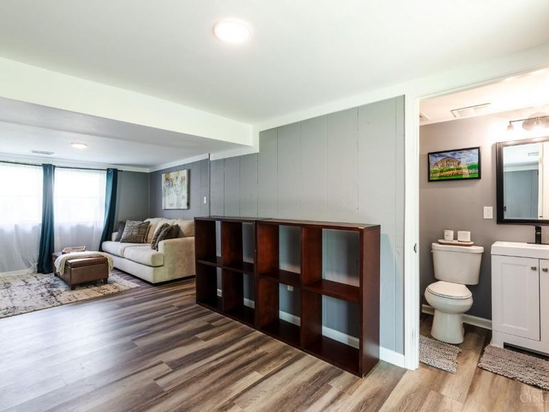 6026 Squirehill Court, Anderson Twp, OH 45230 Photo 24