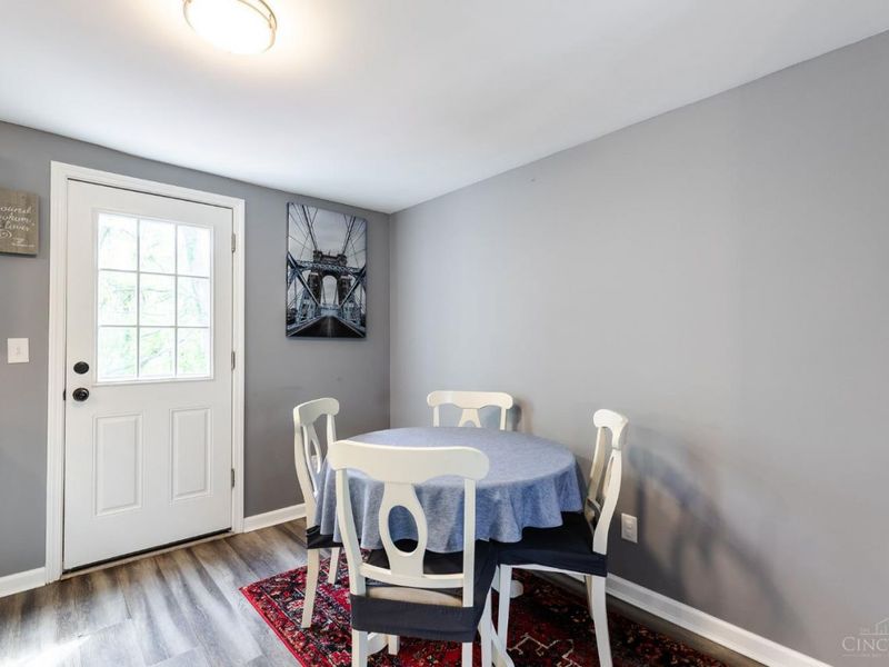 6026 Squirehill Court, Anderson Twp, OH 45230 Photo 7