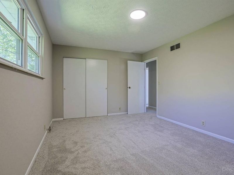 7960 Rambler Place, Mount Healthy, OH 45231 Photo 32