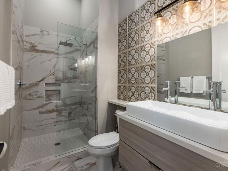 808 Elm Street, Unit 2C, Cincinnati, OH 45202 Photo 19