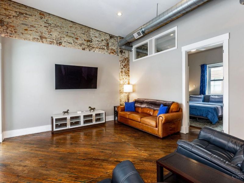 808 Elm Street, Unit 2C, Cincinnati, OH 45202 Photo 9