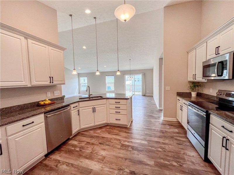 3943 Abigail Drive, Lorain, OH 44053 Photo 10