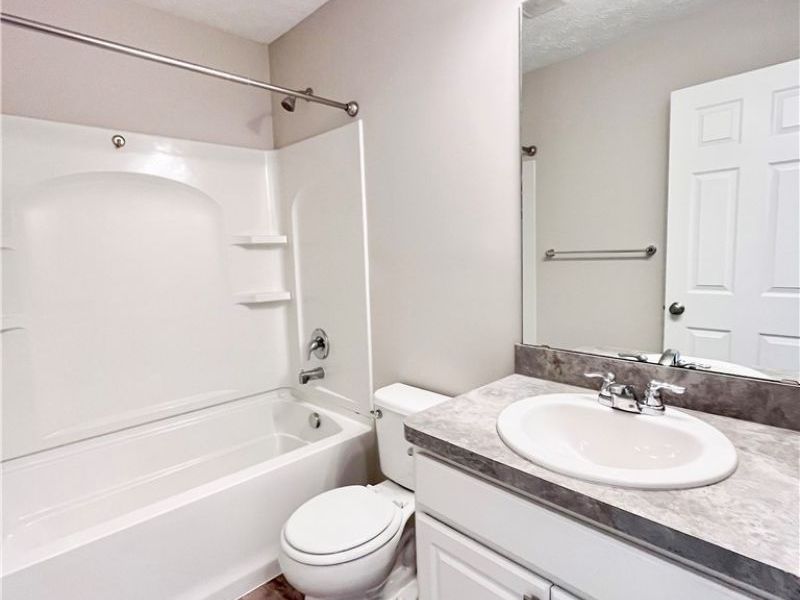 3943 Abigail Drive, Lorain, OH 44053 Photo 14