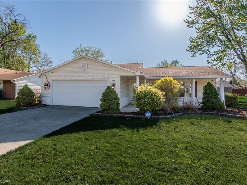 4817 Edgewood Drive, Lorain, OH 44053 Photo 1