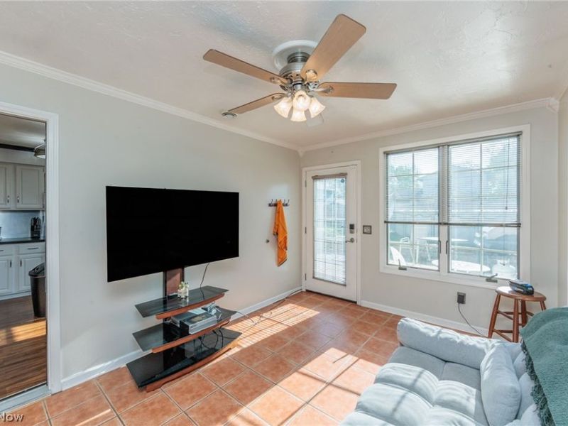 4817 Edgewood Drive, Lorain, OH 44053 Photo 11