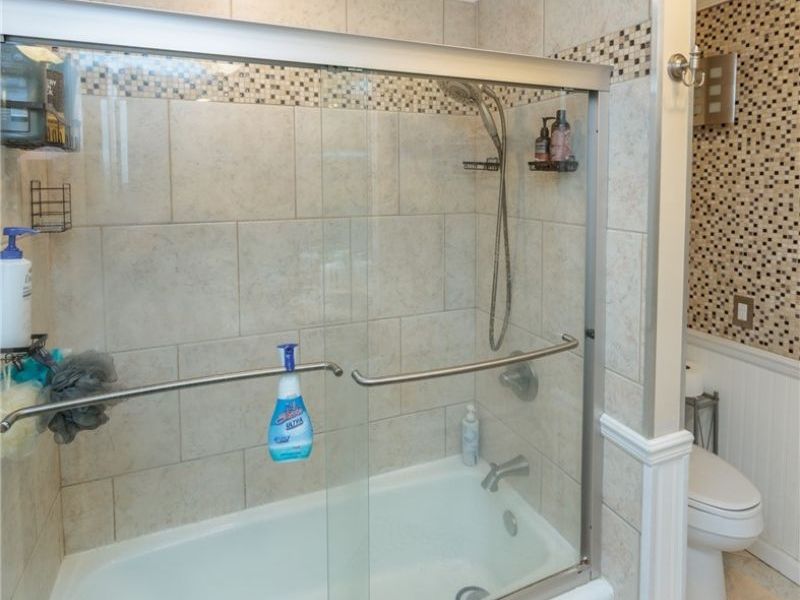 4817 Edgewood Drive, Lorain, OH 44053 Photo 21