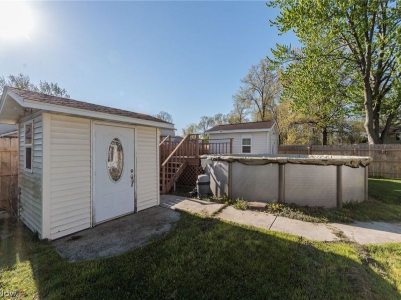 4817 Edgewood Drive, Lorain, OH 44053 Photo 39