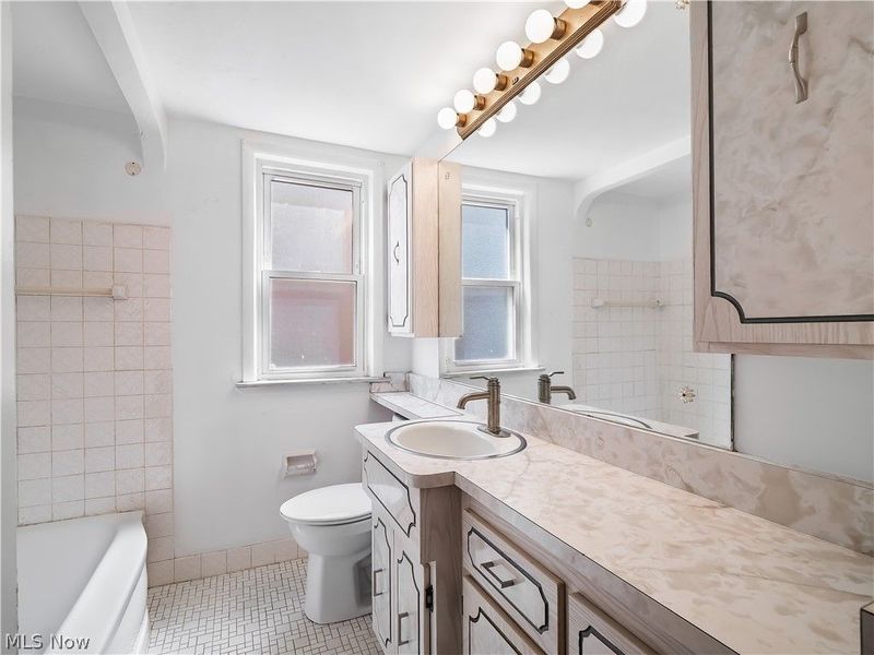 5991 Ridge Road, Parma, OH 44129 Photo 22