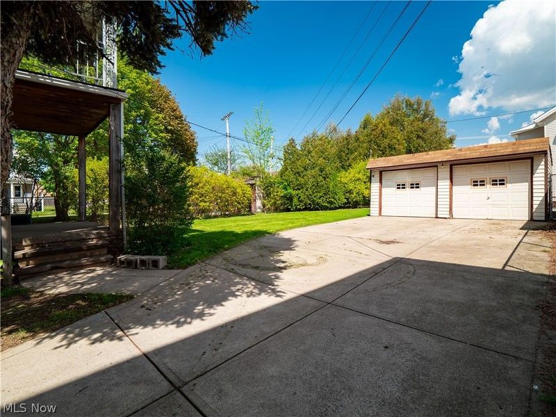 5991 Ridge Road, Parma, OH 44129 Photo 31