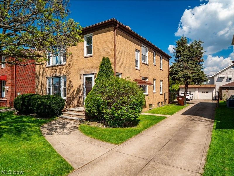 5991 Ridge Road, Parma, OH 44129 Photo 4