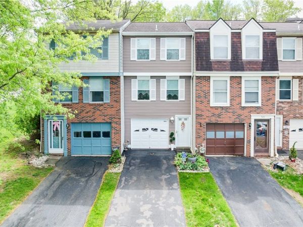 503 Winesap, Bridgeville, PA 15017