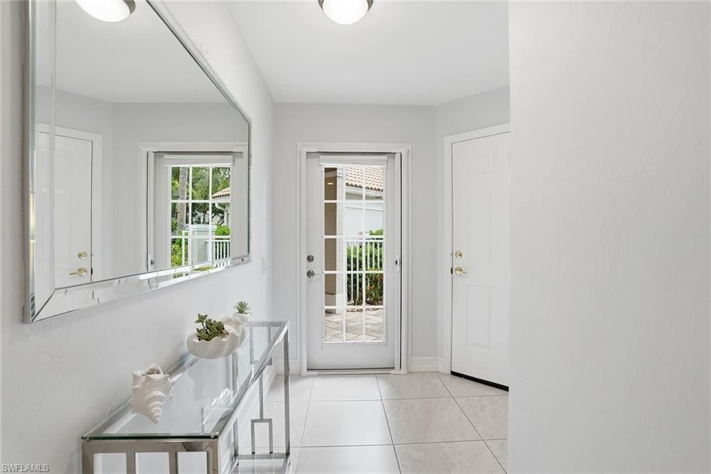 9290 Spring Run Blvd, Estero, FL 34135 Photo