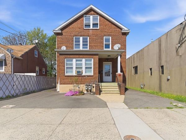 10 Garfield St, Linden, NJ 07036