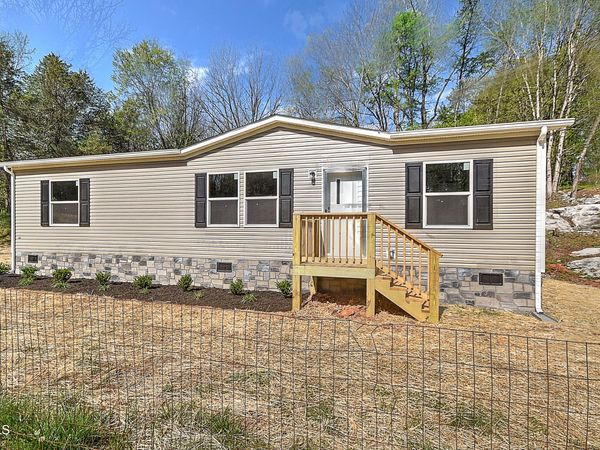 165 Brookfield Lane, Kingsport, TN 37663