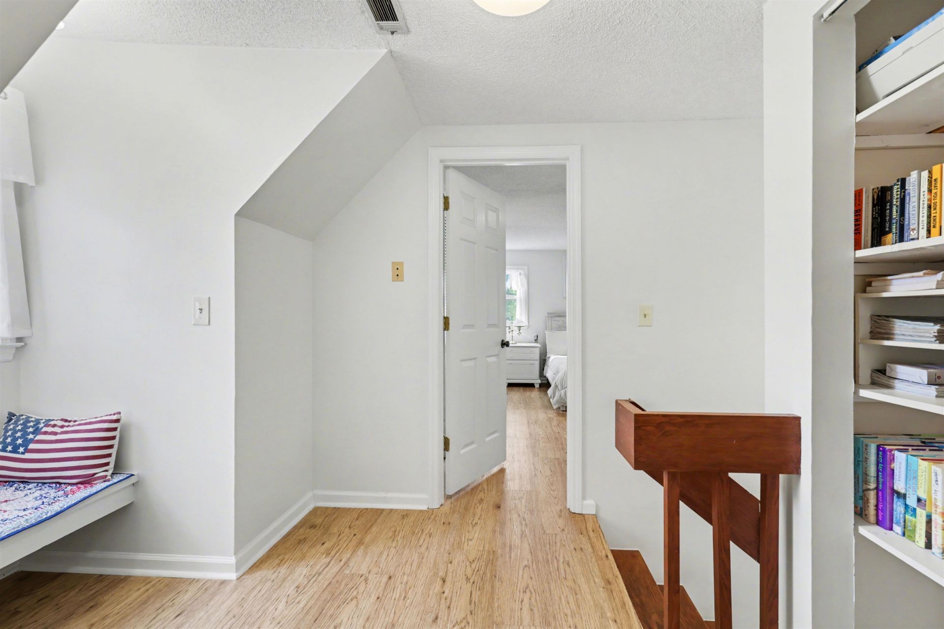 40 Pine Grove Ln. Photo 17